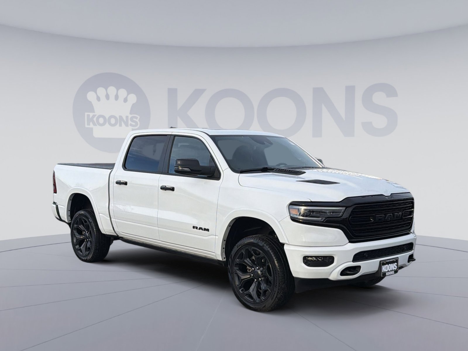 Used 2024 RAM 1500 Limited image 10
