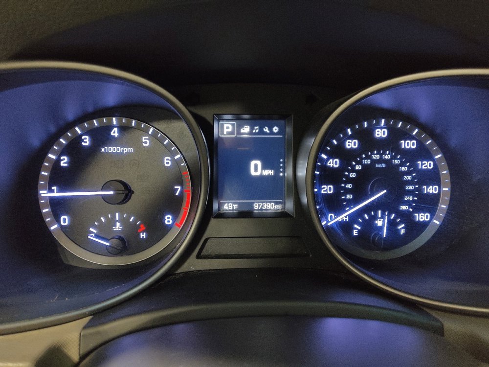 Used 2018 Hyundai Santa Fe Sport image 23