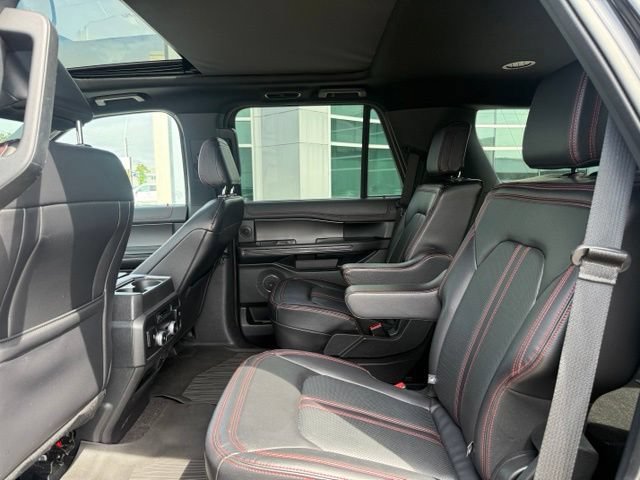 Used 2021 Ford Expedition Limited AWD/4WD image 21
