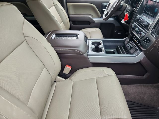 Used 2018 Chevrolet Silverado 1500 LTZ Z71 w/ LTZ Plus Package AWD/4WD image 19