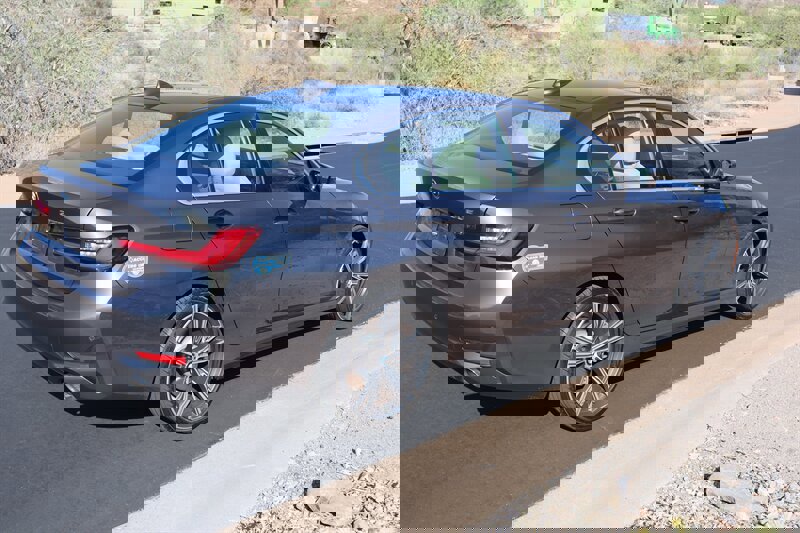 Used 2021 BMW 330e w/ Convenience Package image 7