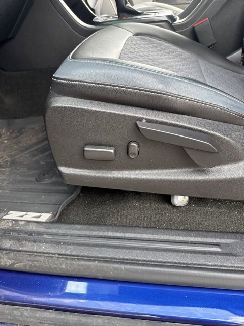 Used 2016 Chevrolet Colorado Z71 image 25