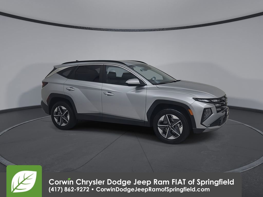 Used 2025 Hyundai Tucson SEL image 2