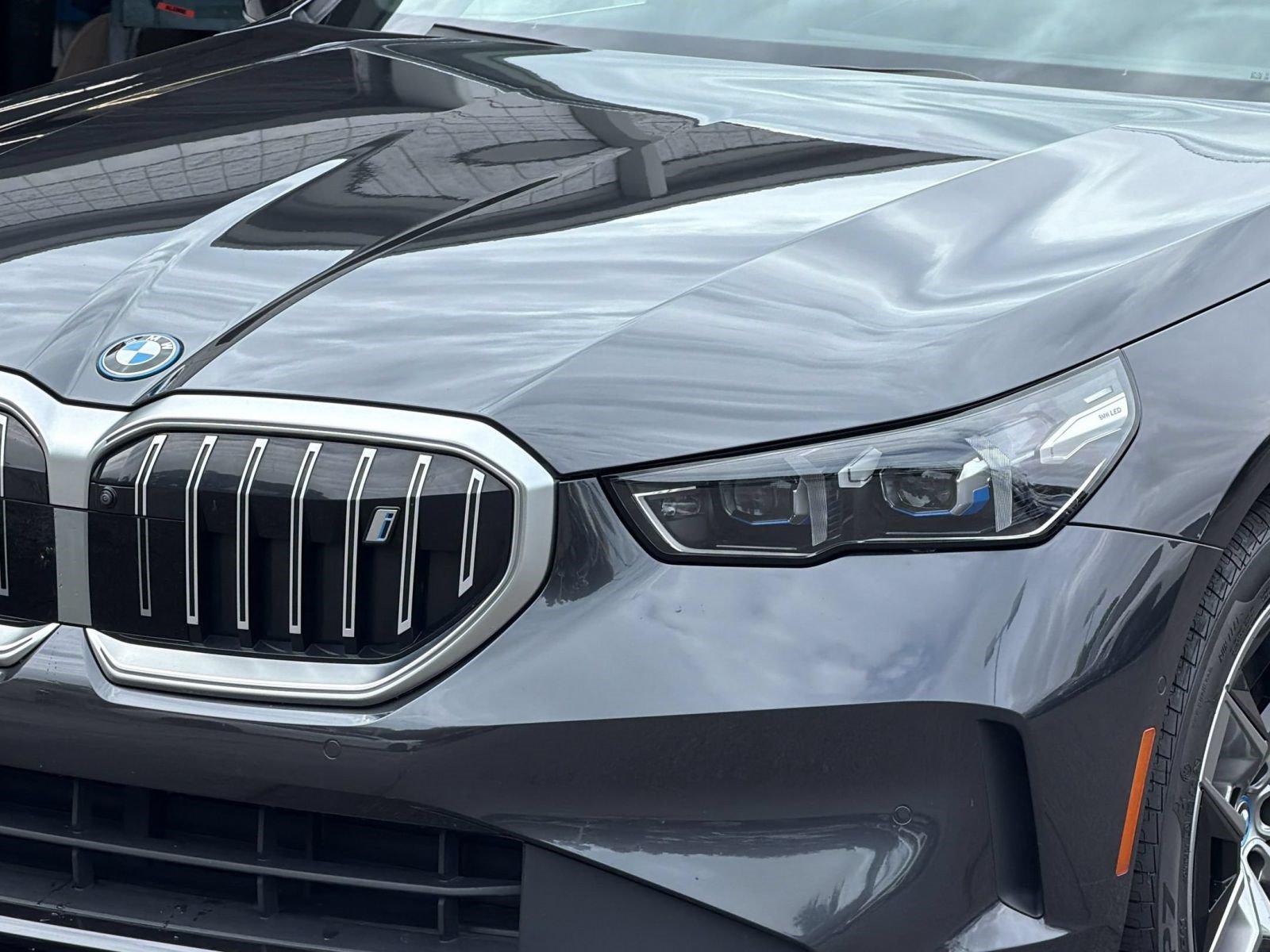 Certified 2024 BMW i5 eDrive40i w/ Premium Package RWD image 11