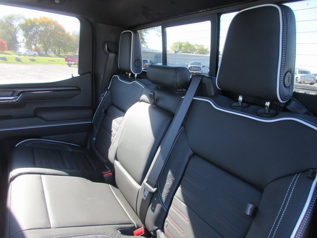 New 2026 GMC Sierra 1500 AT4X w/ AT4X AEV Edition image 15