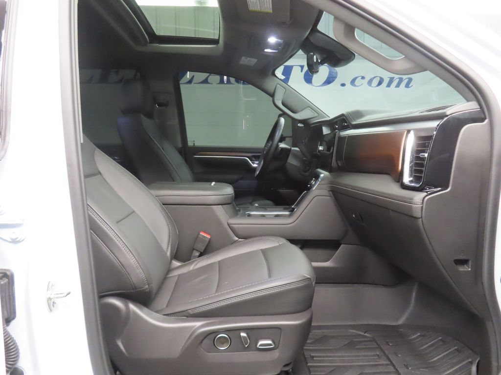 Used 2026 GMC Sierra 2500 Denali w/ Denali Reserve Package AWD/4WD image 30