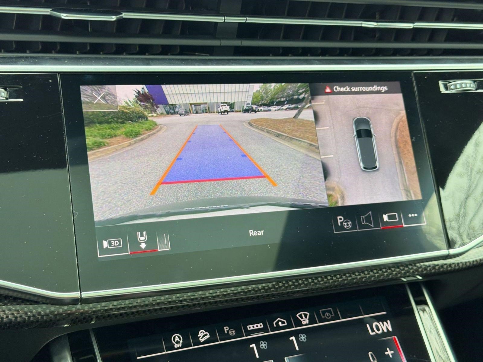 Used 2023 Audi SQ7 Prestige AWD/4WD image 25