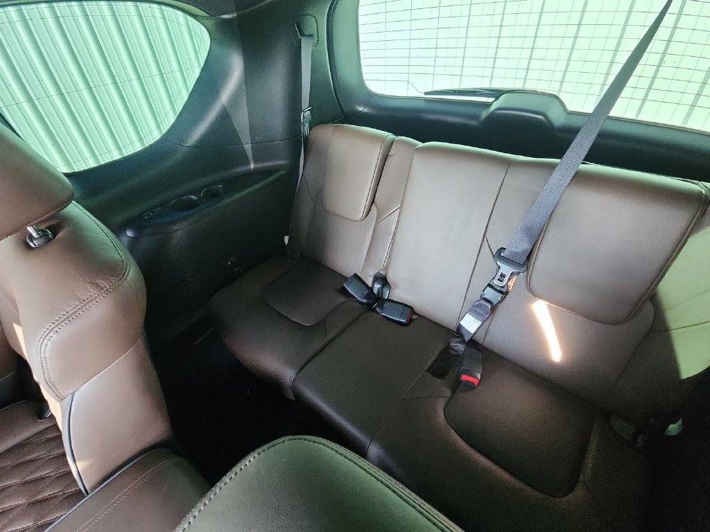 Used 2022 Nissan Armada Platinum w/ Captain's Chairs Package RWD image 28
