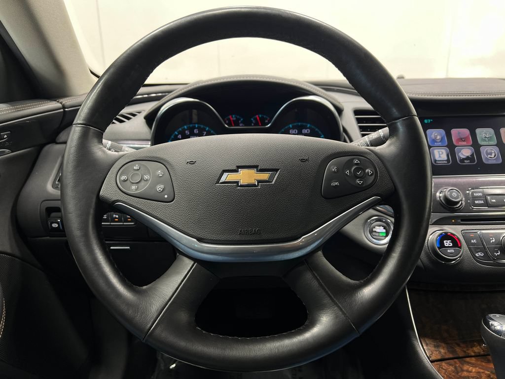Used 2015 Chevrolet Impala LTZ FWD image 23