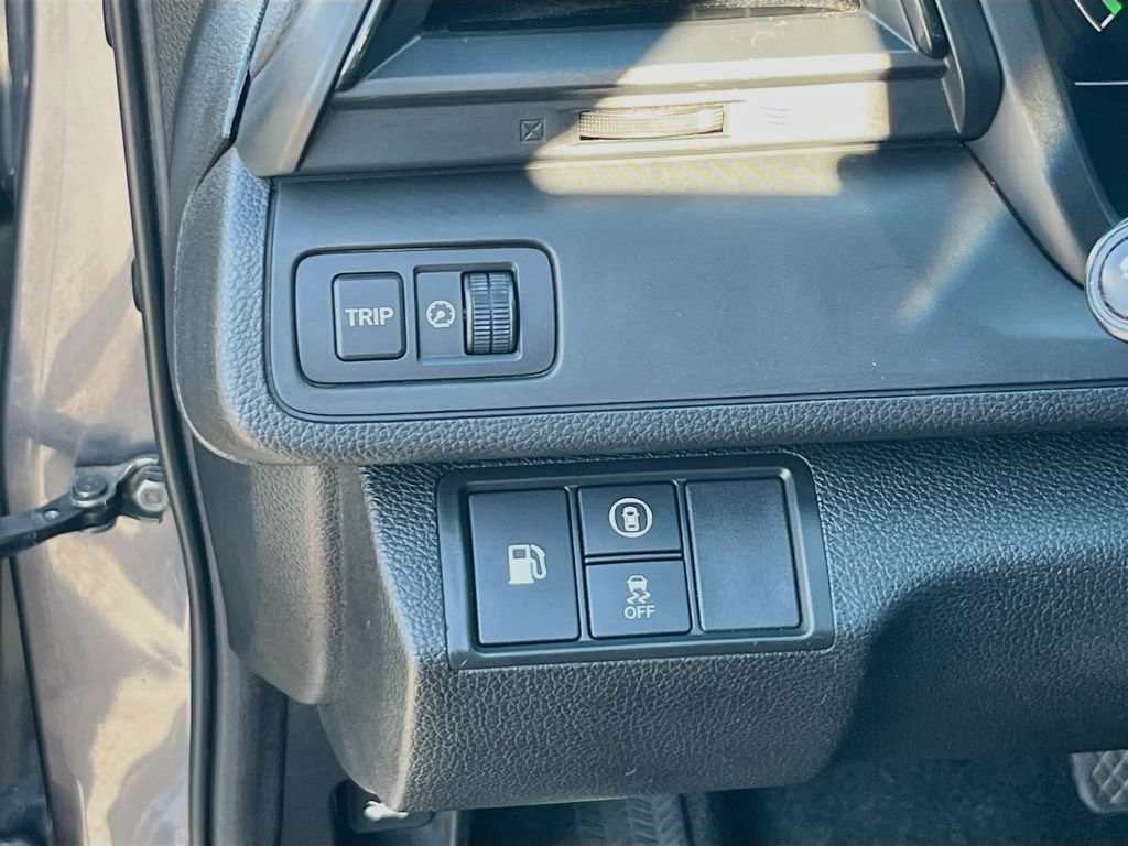 Used 2019 Honda Insight EX image 10