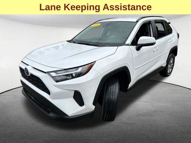 Used 2024 Toyota RAV4 LE AWD/4WD image 5