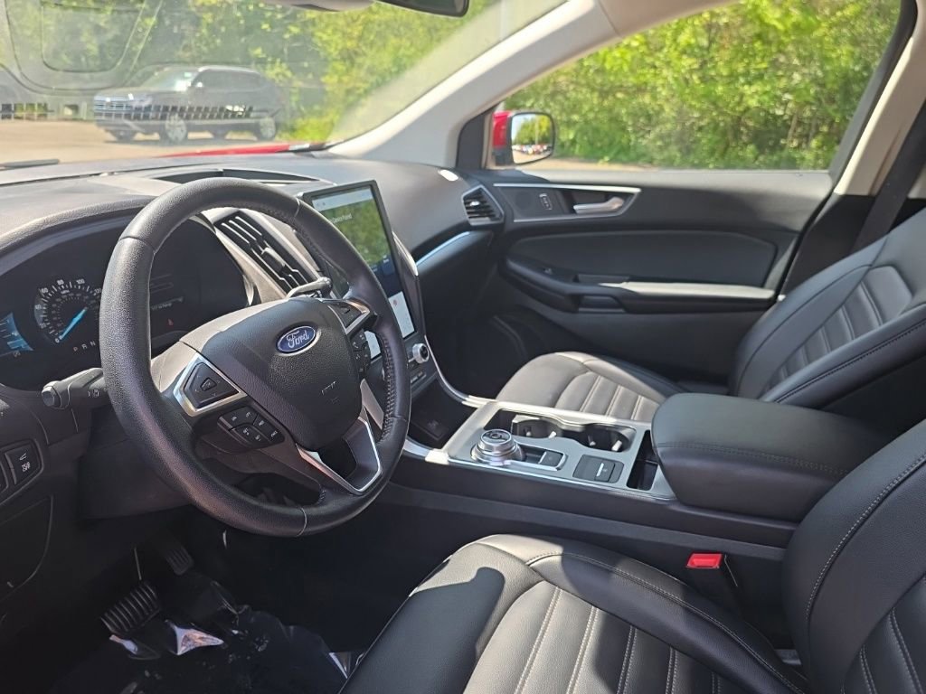 Used 2022 Ford Edge SEL w/ Convenience Package AWD/4WD image 11