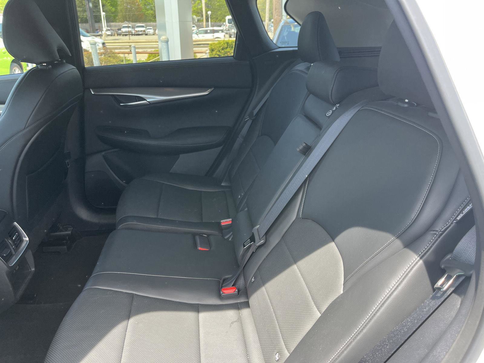 Used 2023 INFINITI QX50 Luxe AWD/4WD image 12