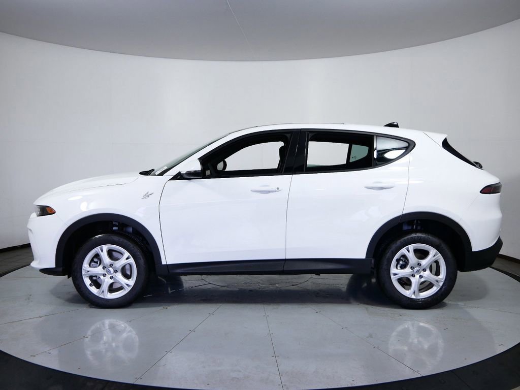 Certified 2024 Dodge Hornet GT image 18