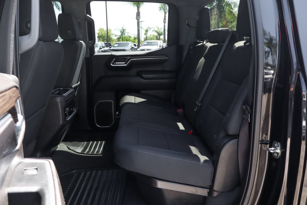 Used 2023 Chevrolet Silverado 1500 RST AWD/4WD image 41