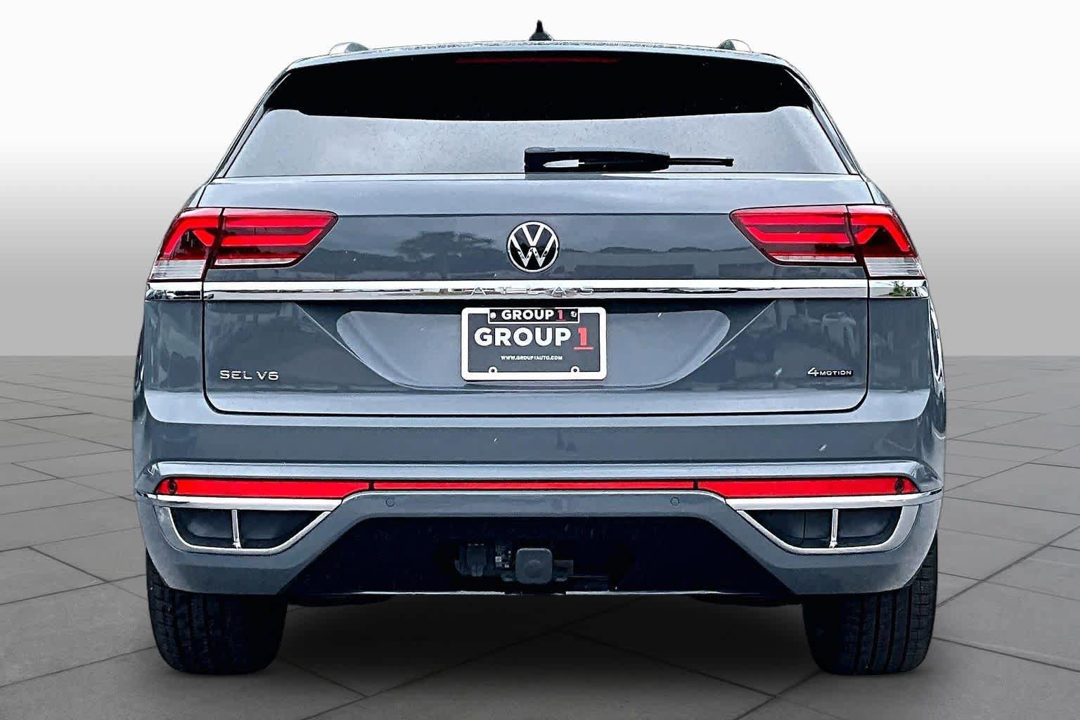 Used 2023 Volkswagen Atlas Cross Sport SEL Premium R-Line AWD/4WD image 5