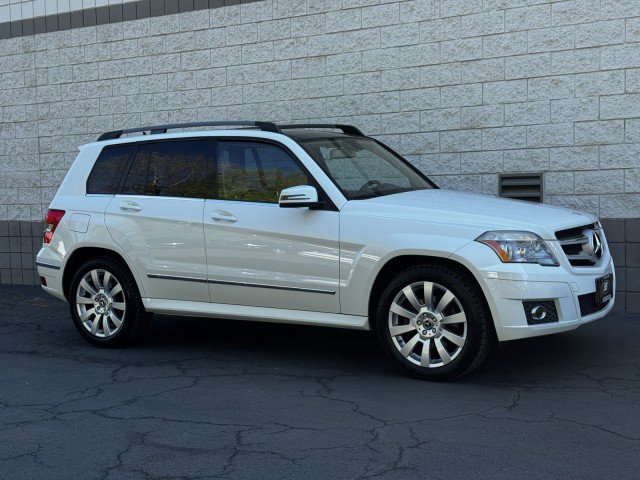Used 2012 Mercedes-Benz GLK 350 4MATIC image 4