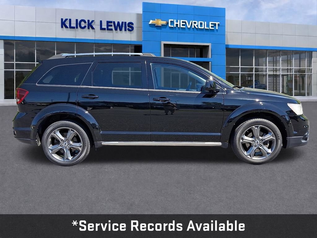 Used 2018 Dodge Journey Crossroad w/ Driver Convenience Group FWD image 9
