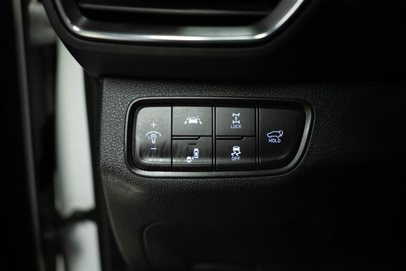 Used 2020 Hyundai Santa Fe SEL w/ Convenience + Premium Package AWD/4WD image 29