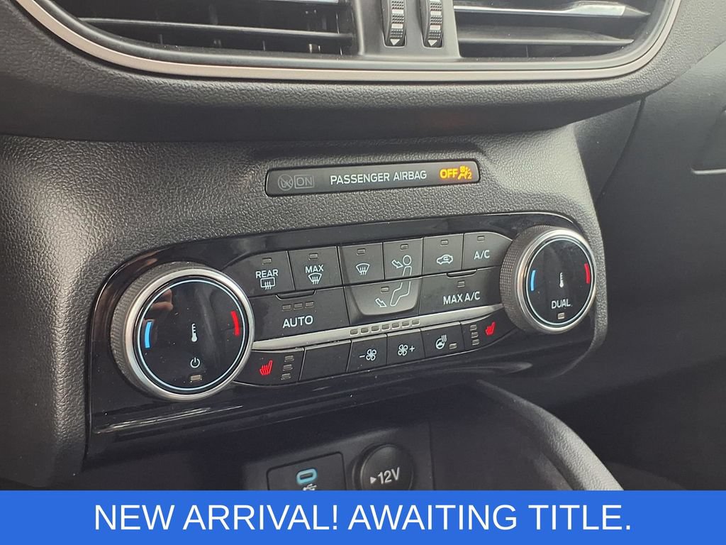 Certified 2022 Ford Escape SEL AWD/4WD image 13