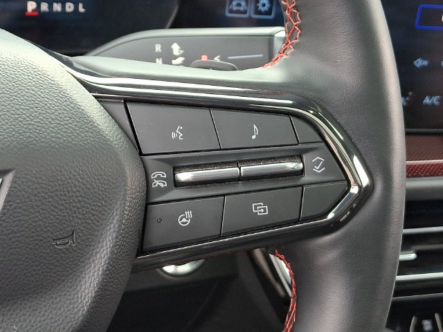 Used 2026 Chevrolet Traverse RS AWD/4WD image 8