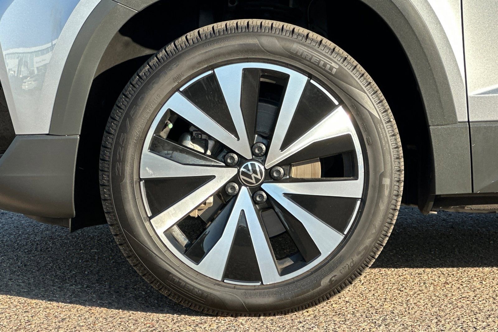 Used 2022 Volkswagen Taos SE image 25