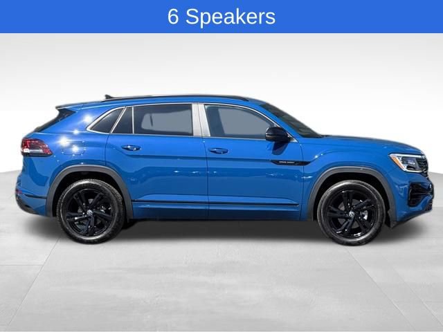 Used 2025 Volkswagen Atlas Cross Sport SEL R-Line AWD/4WD image 9