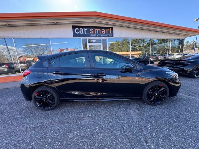 Used 2018 Chevrolet Cruze LT w/ Convenience Package FWD image 8