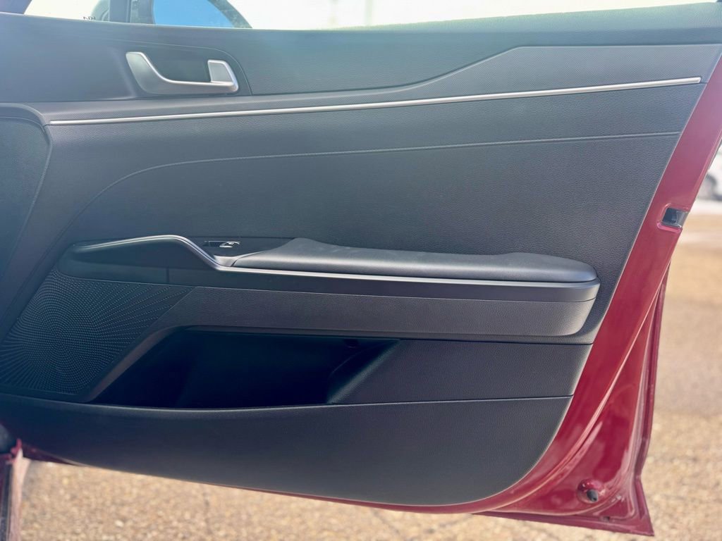 Used 2022 Kia K5 GT-Line image 10