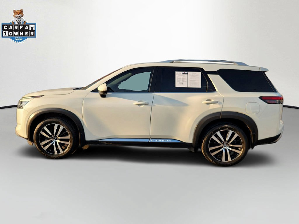 Used 2023 Nissan Pathfinder Platinum AWD/4WD image 4