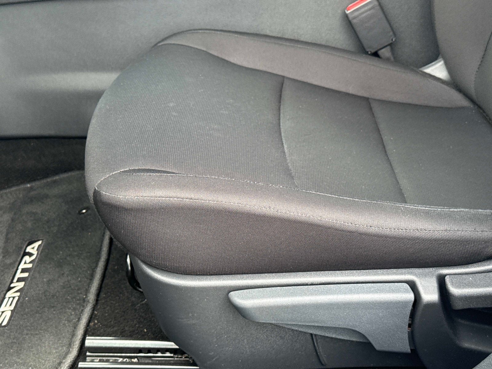 Certified 2024 Nissan Sentra S FWD image 19