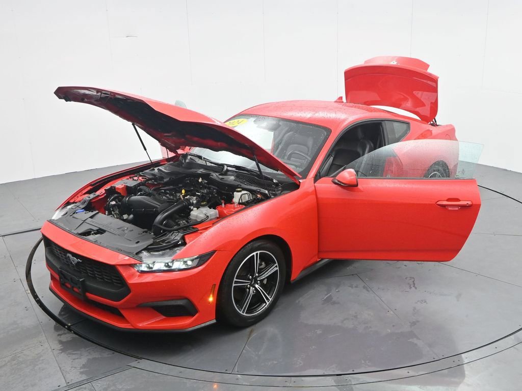 Used 2024 Ford Mustang Premium image 31