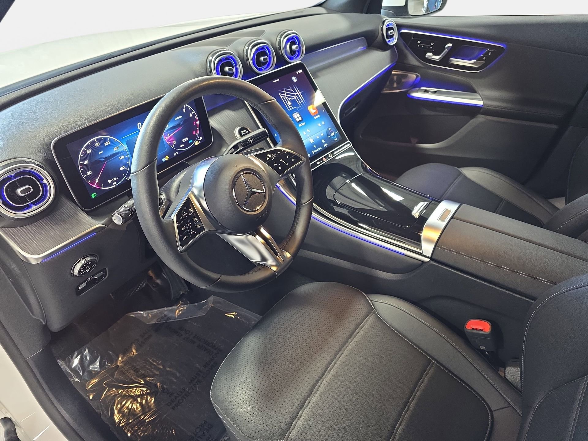 Certified 2025 Mercedes-Benz GLC 300 4MATIC image 16