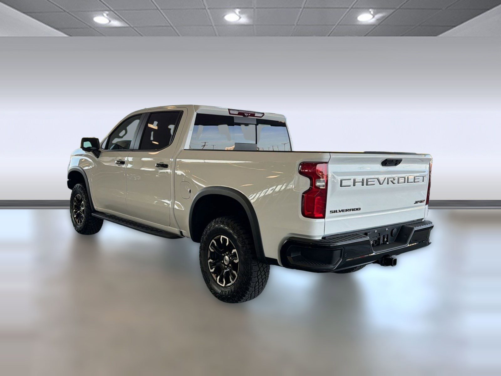 Used 2025 Chevrolet Silverado 1500 ZR2 w/ Technology Package image 3