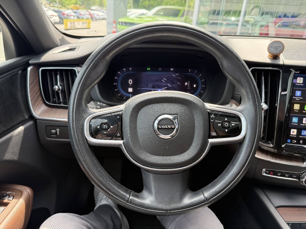 Used 2022 Volvo XC60 B6 Inscription w/ Advanced Package AWD/4WD image 25