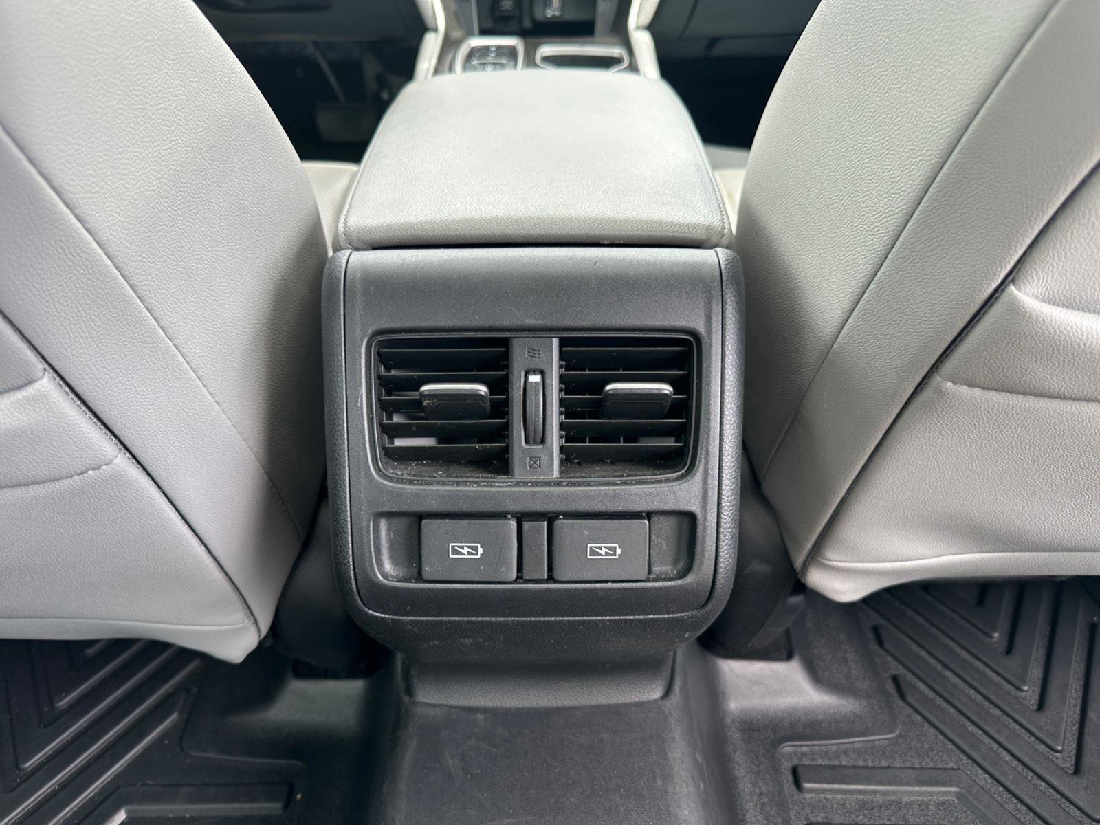 Used 2020 Honda Accord Touring image 28