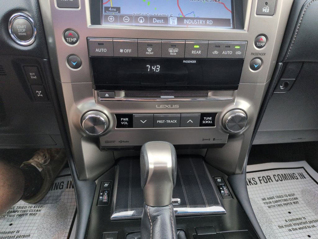 Used 2020 Lexus GX 460 Premium w/ Premium Package AWD/4WD image 18