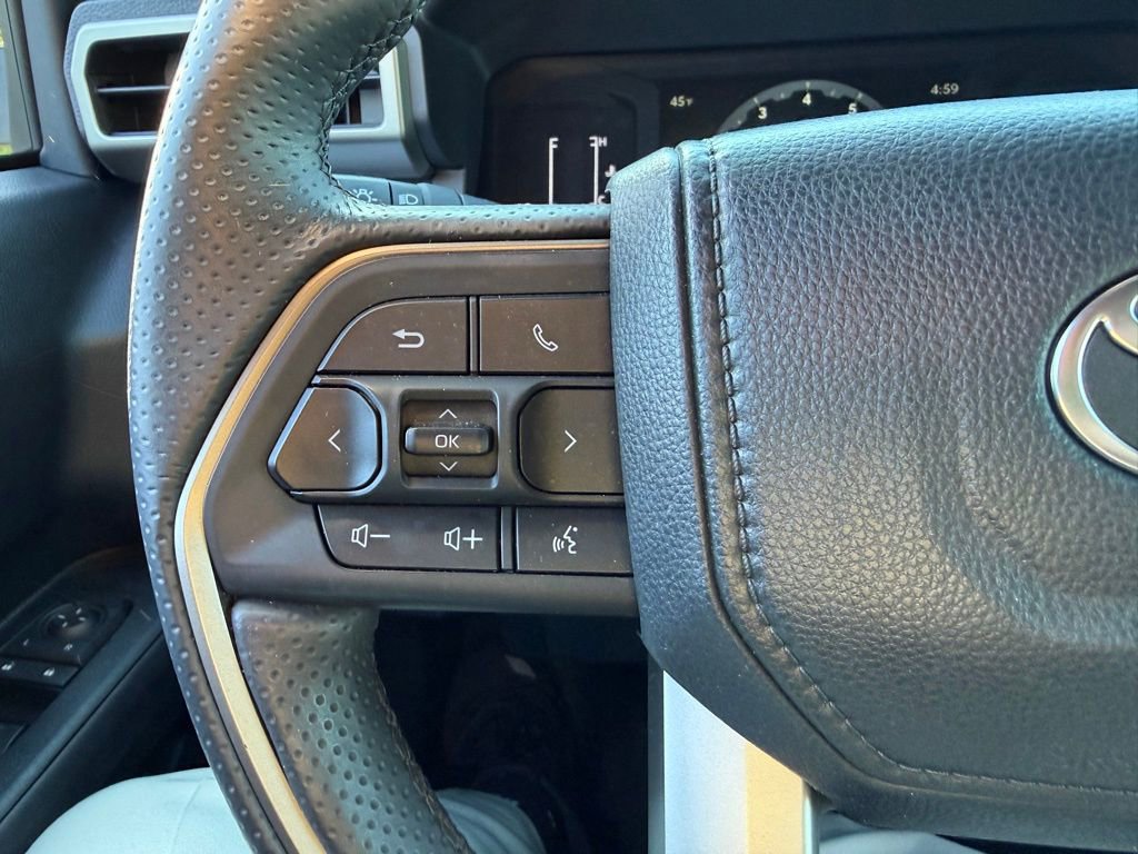 Certified 2025 Toyota 4Runner SR5 image 19