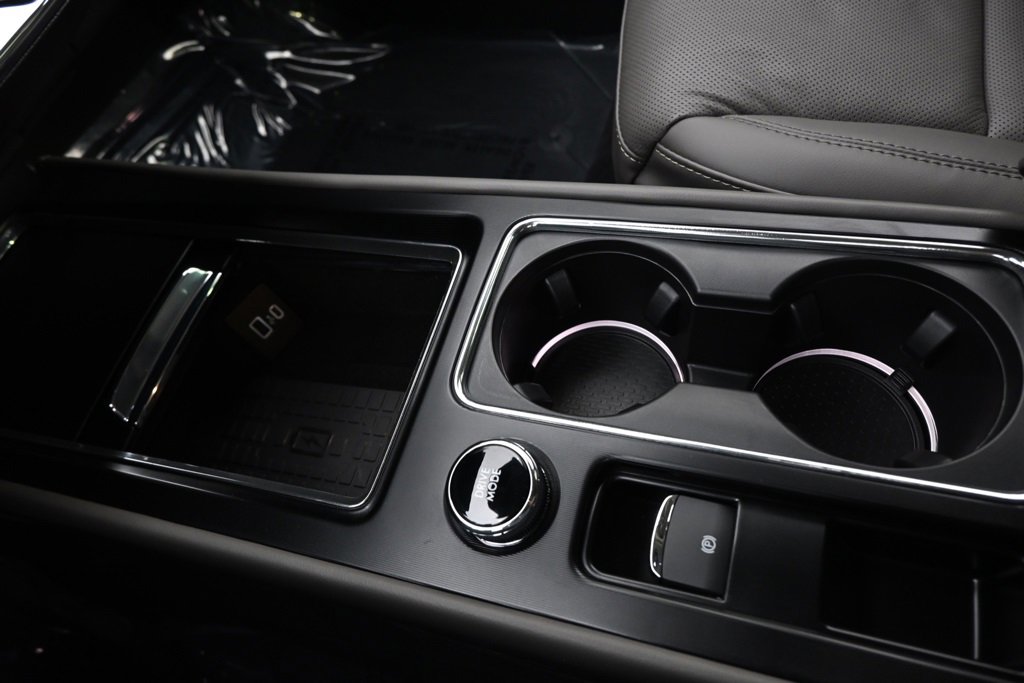 New 2026 Lincoln Corsair Reserve w/ Jet Appearance Package image 31