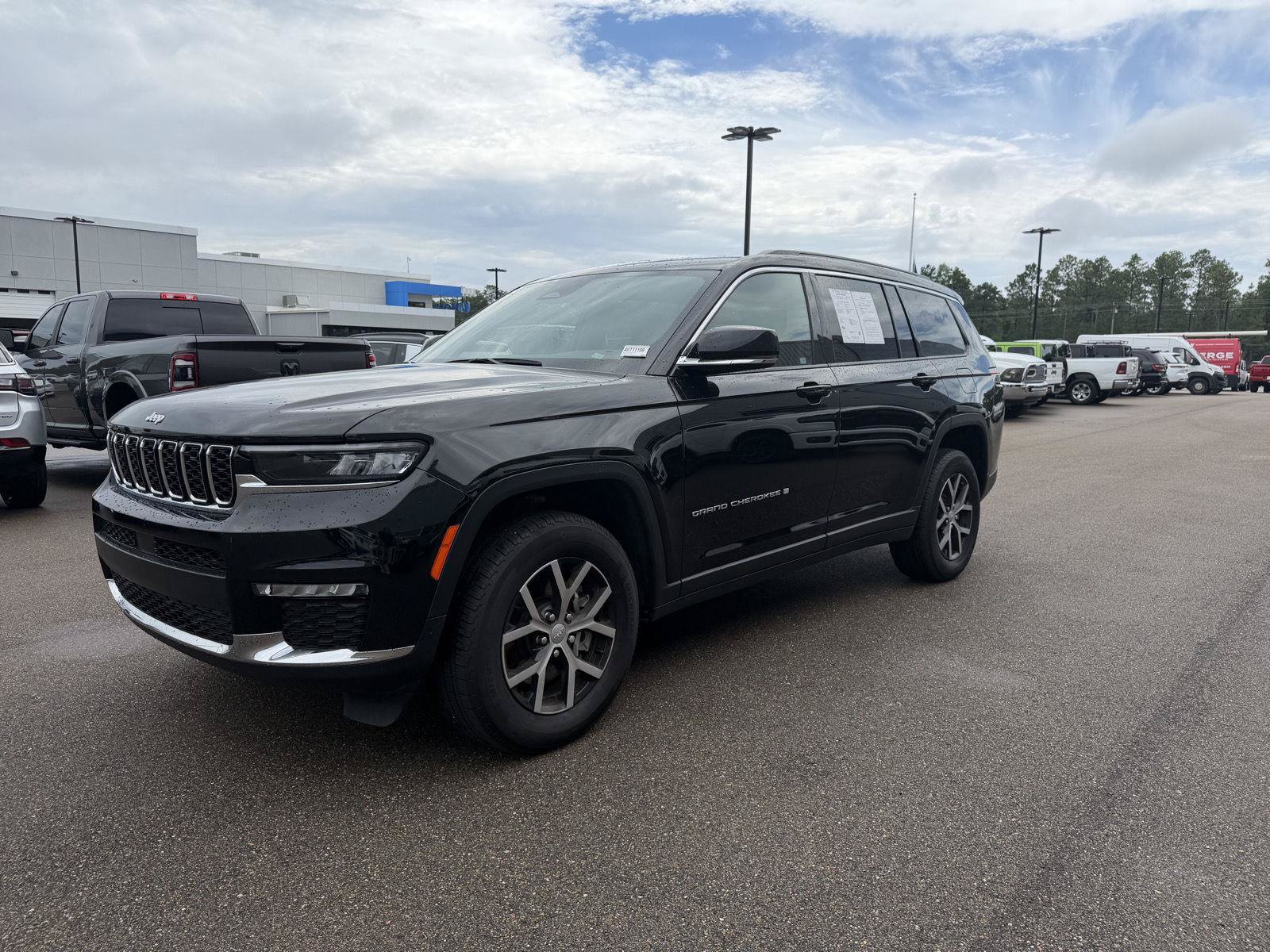 Used 2025 Jeep Grand Cherokee L Limited