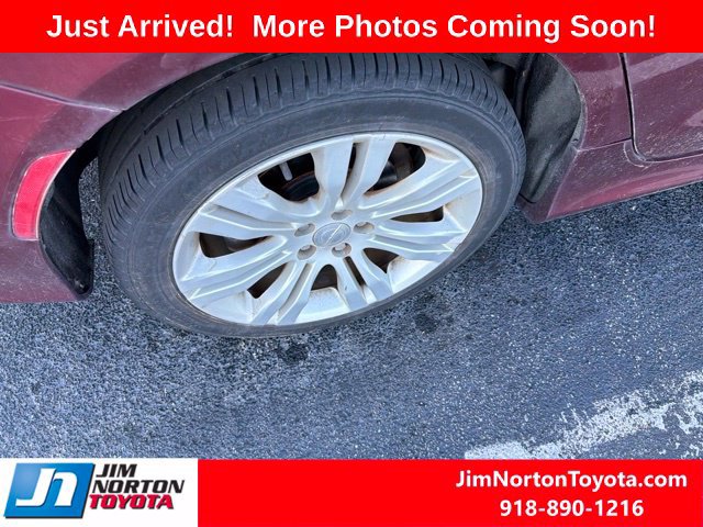 Used 2015 Chrysler 200 Limited w/ Convenience Group FWD image 9