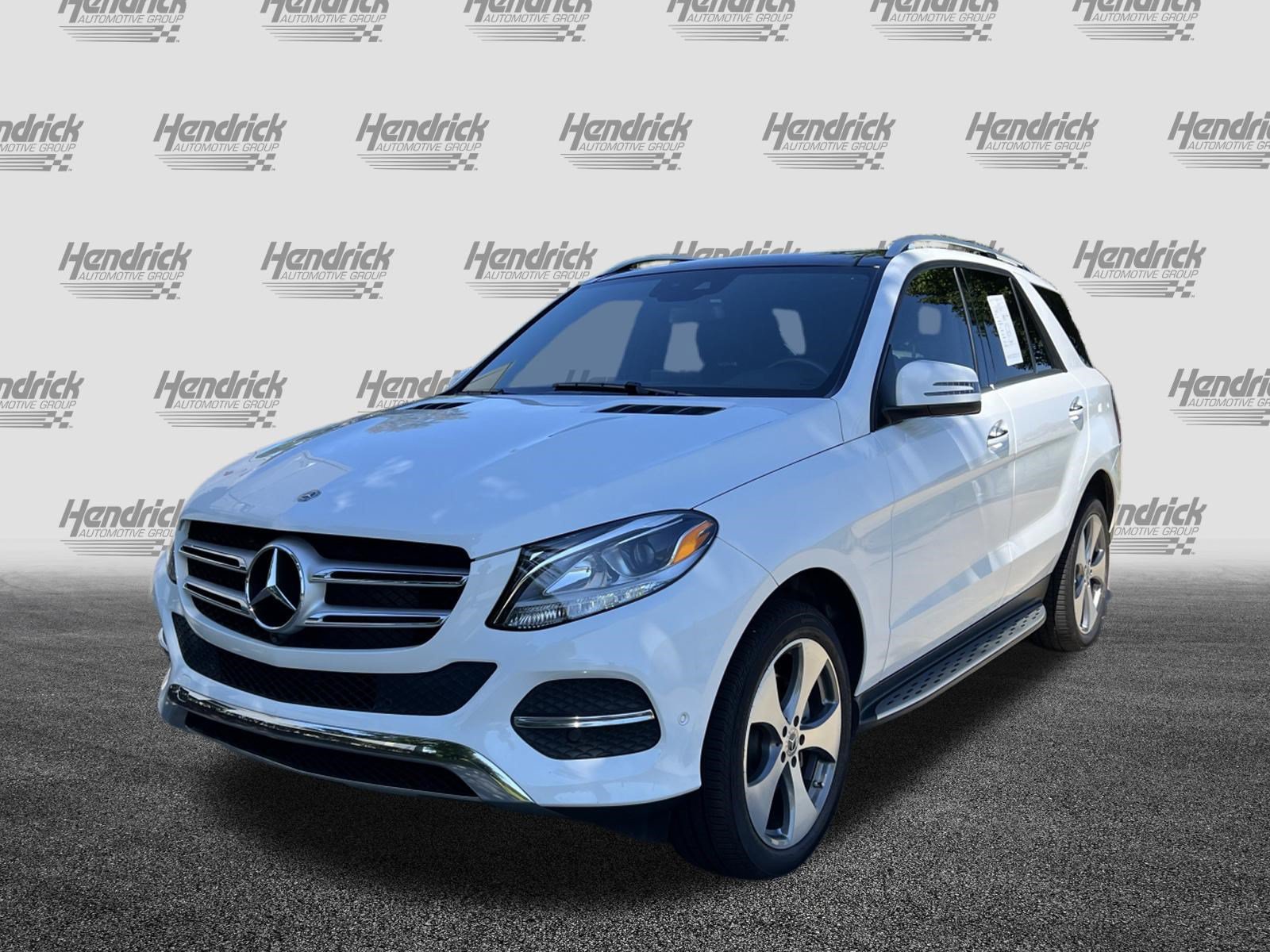 Used 2019 Mercedes-Benz GLE 400 4MATIC image 5