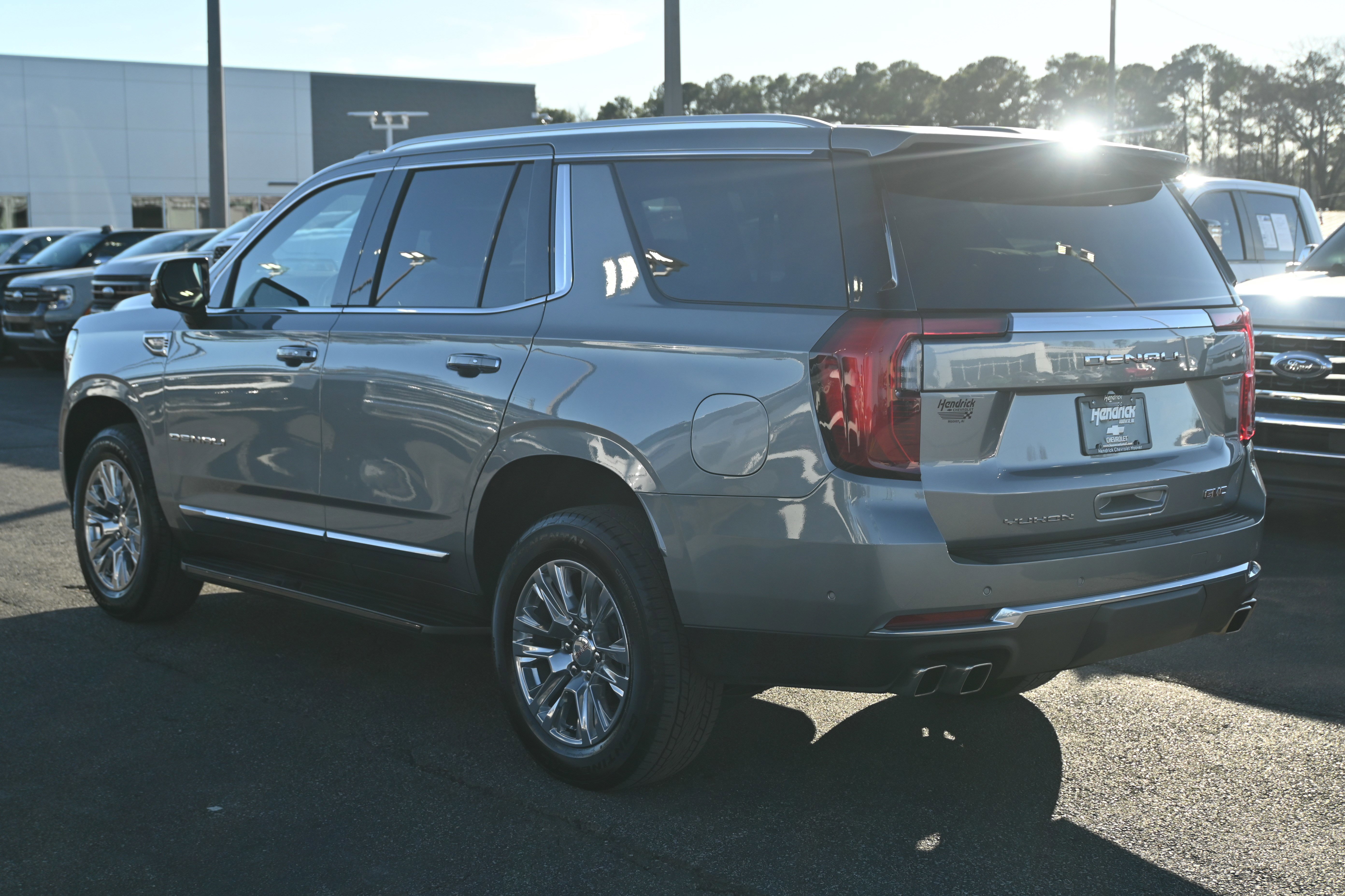 Used 2025 GMC Yukon Denali image 12