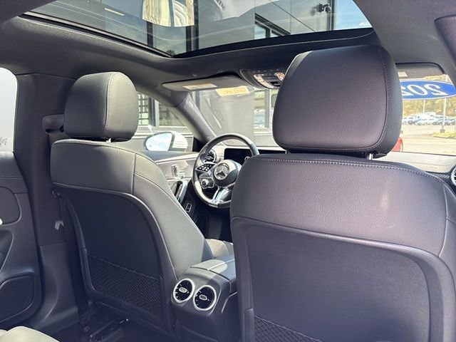 Used 2025 Mercedes-Benz CLA 250 4MATIC image 23