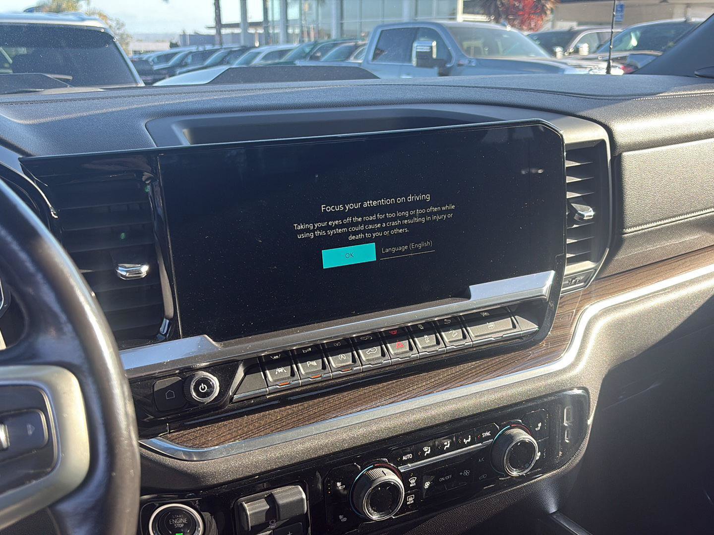 Used 2022 Chevrolet Silverado 1500 LT Trail Boss w/ Convenience Package II AWD/4WD image 22