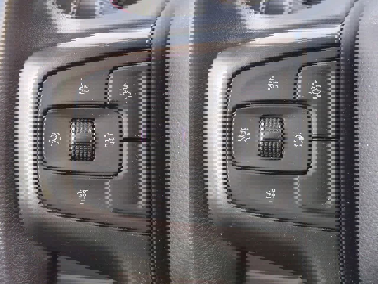 Used 2021 Chevrolet Suburban RST image 24