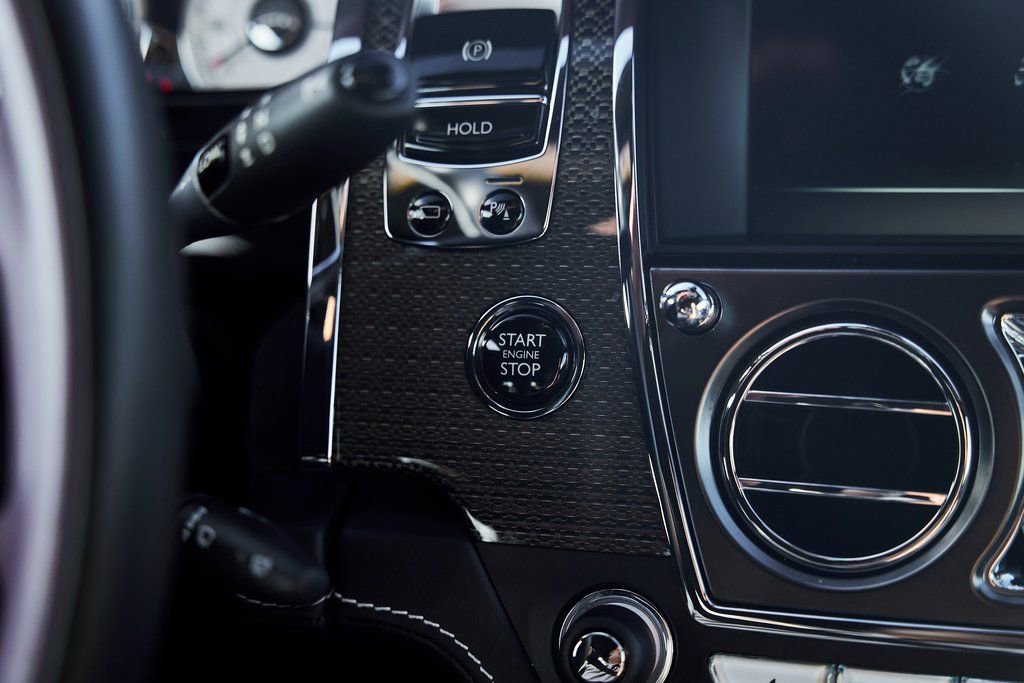 Used 2020 Rolls-Royce Wraith image 46