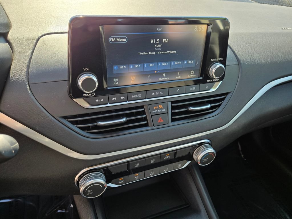 Certified 2024 Nissan Altima 2.5 S FWD image 23