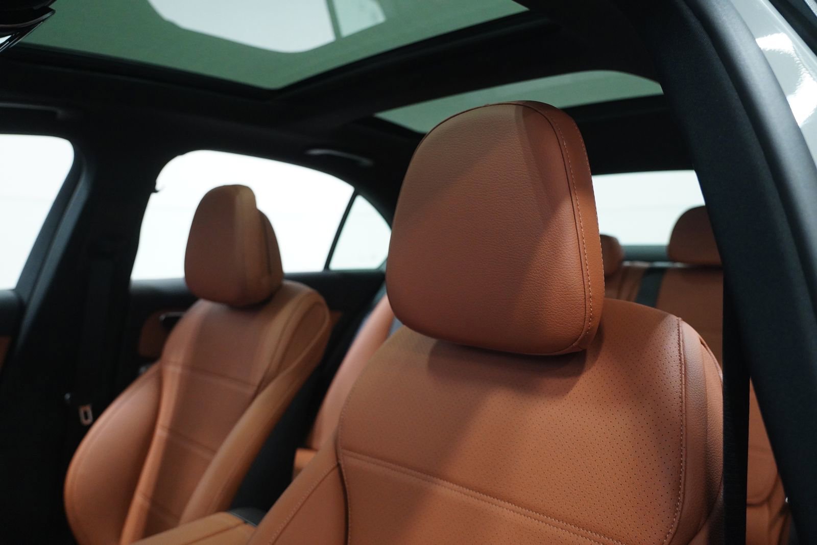 New 2026 Mercedes-Benz C 300 4MATIC Sedan image 16