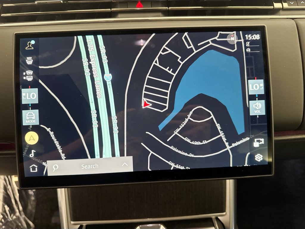 New 2026 Land Rover Range Rover SE AWD/4WD image 13